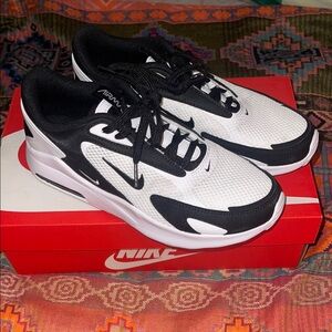 Nike Black and White Sneakers